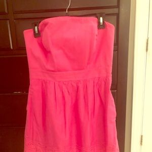 Pink woman’s Vinyard Vines dress. Size 4